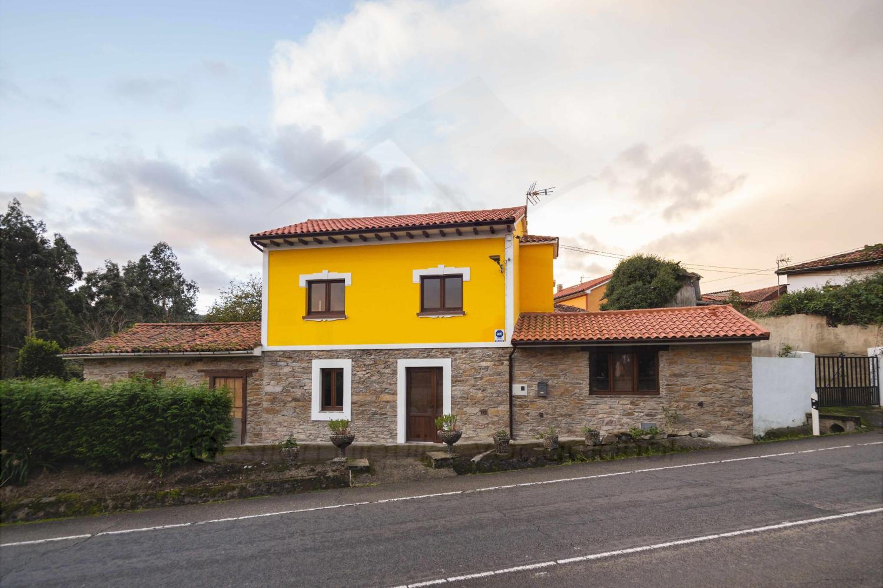 Casa Piñera Cudillero
