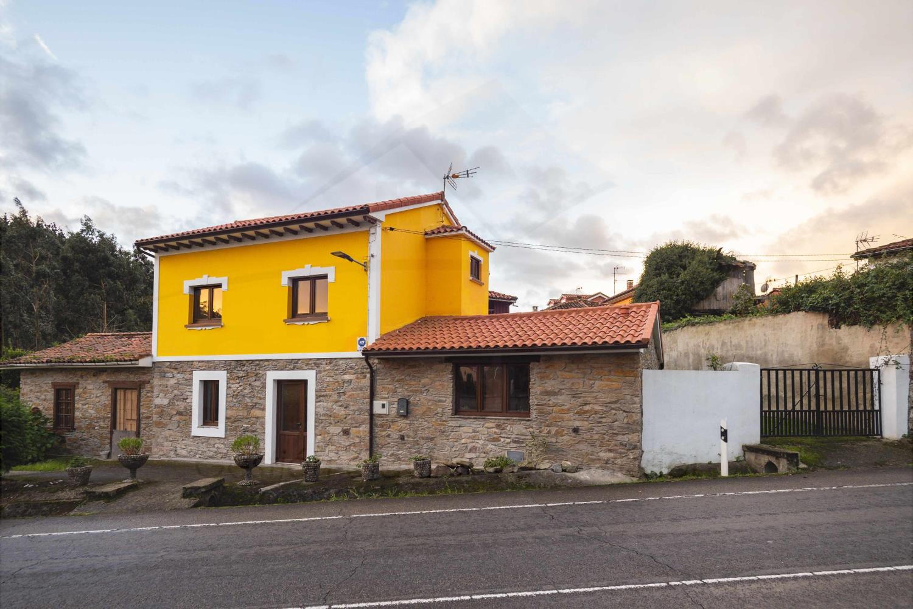 Casa Piñera Cudillero