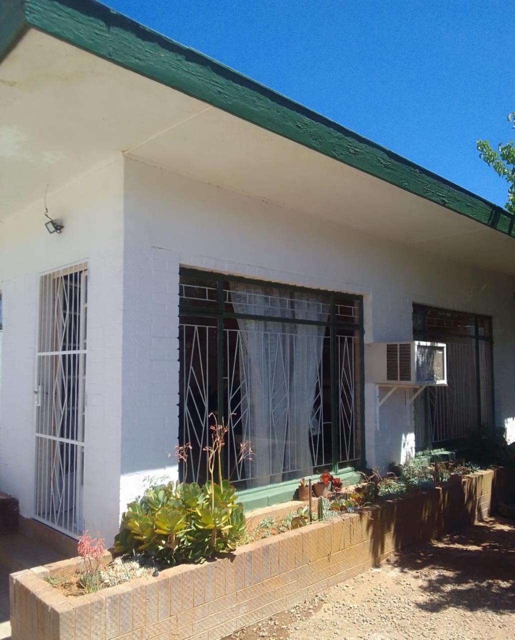 Holope Self-Catering Accomm view 2