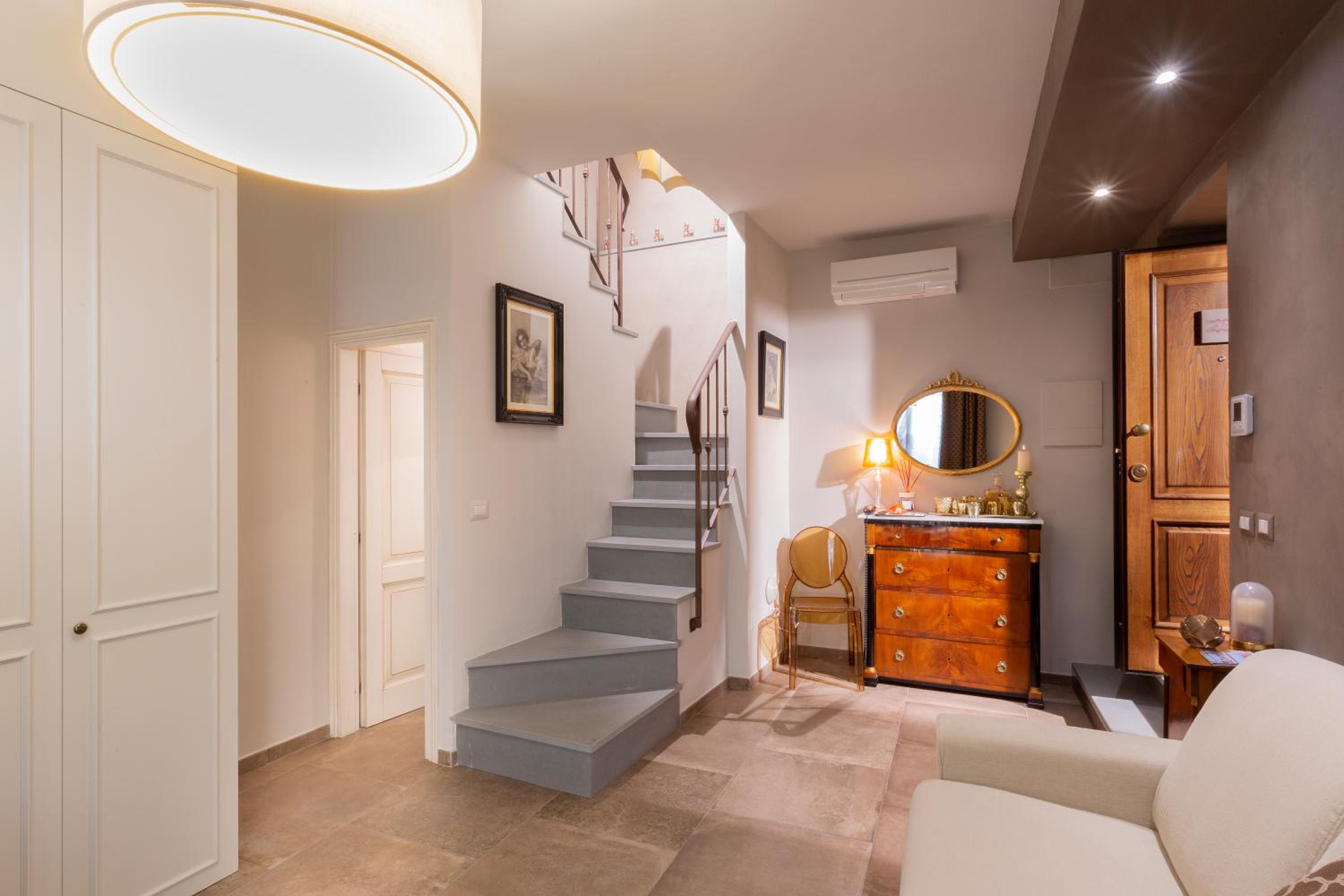 Il Cipresso Home Tower QK Costa 58
