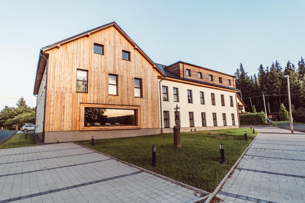 Apartmány Javorná