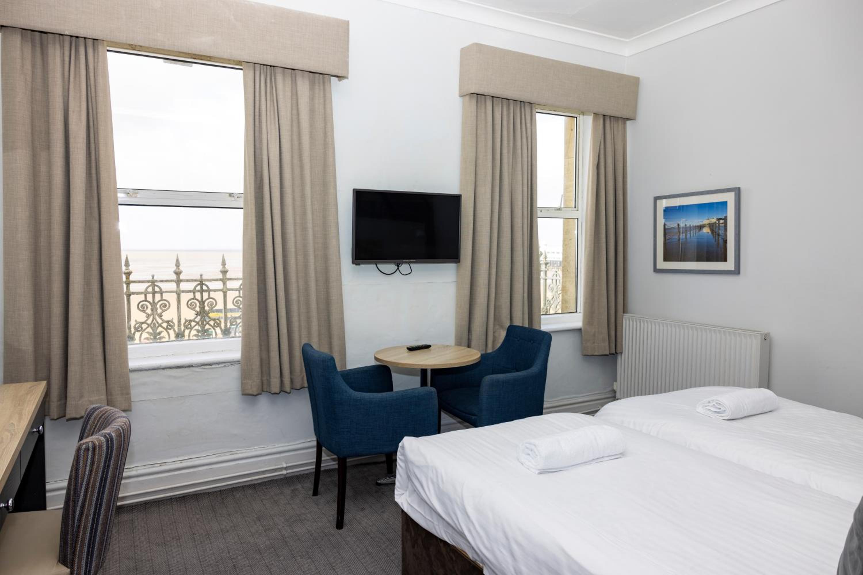 Weston-super-Mare Vacations - The Grand Atlantic Hotel - Property Image 7