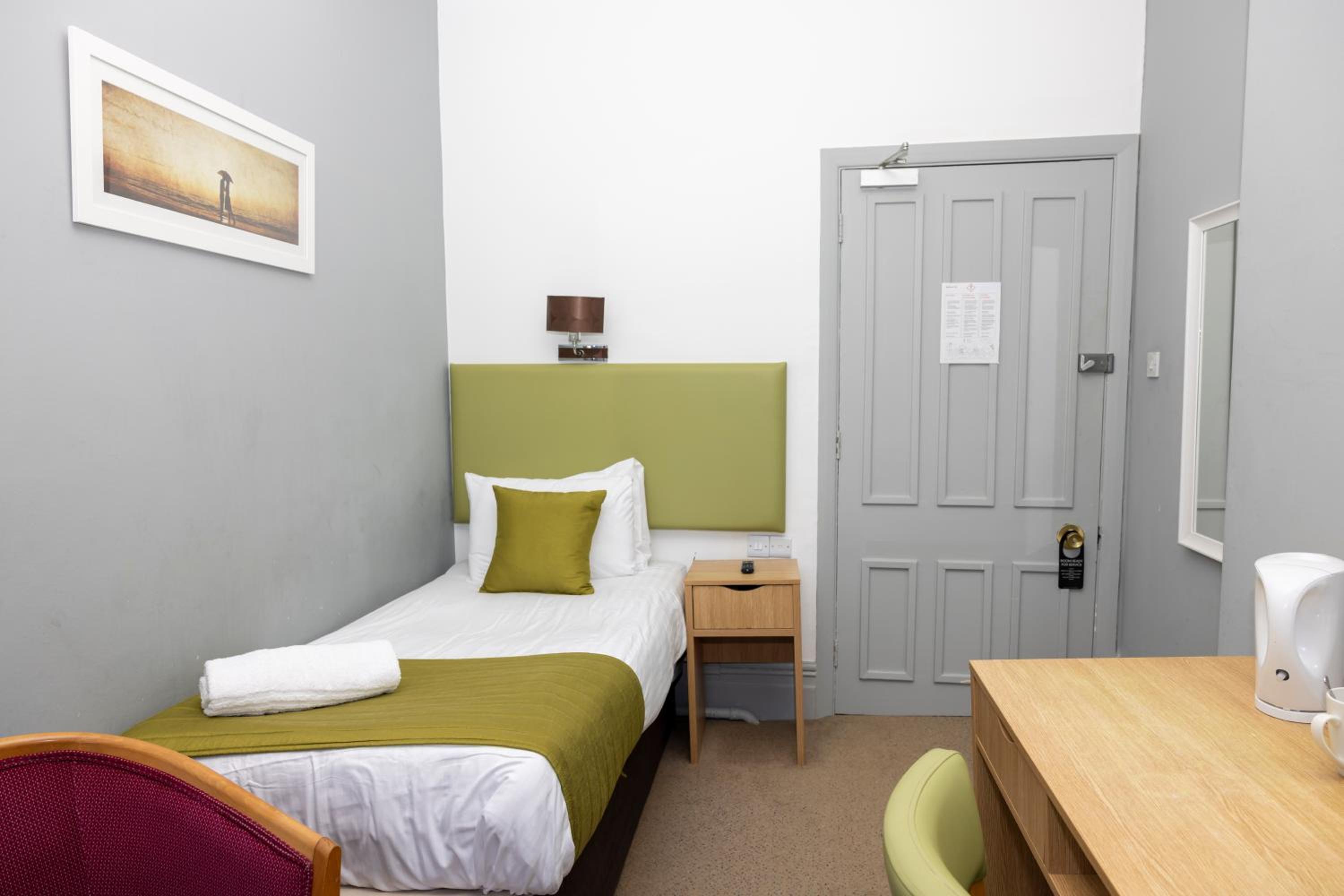 Weston-super-Mare Vacations - The Grand Atlantic Hotel - Property Image 8