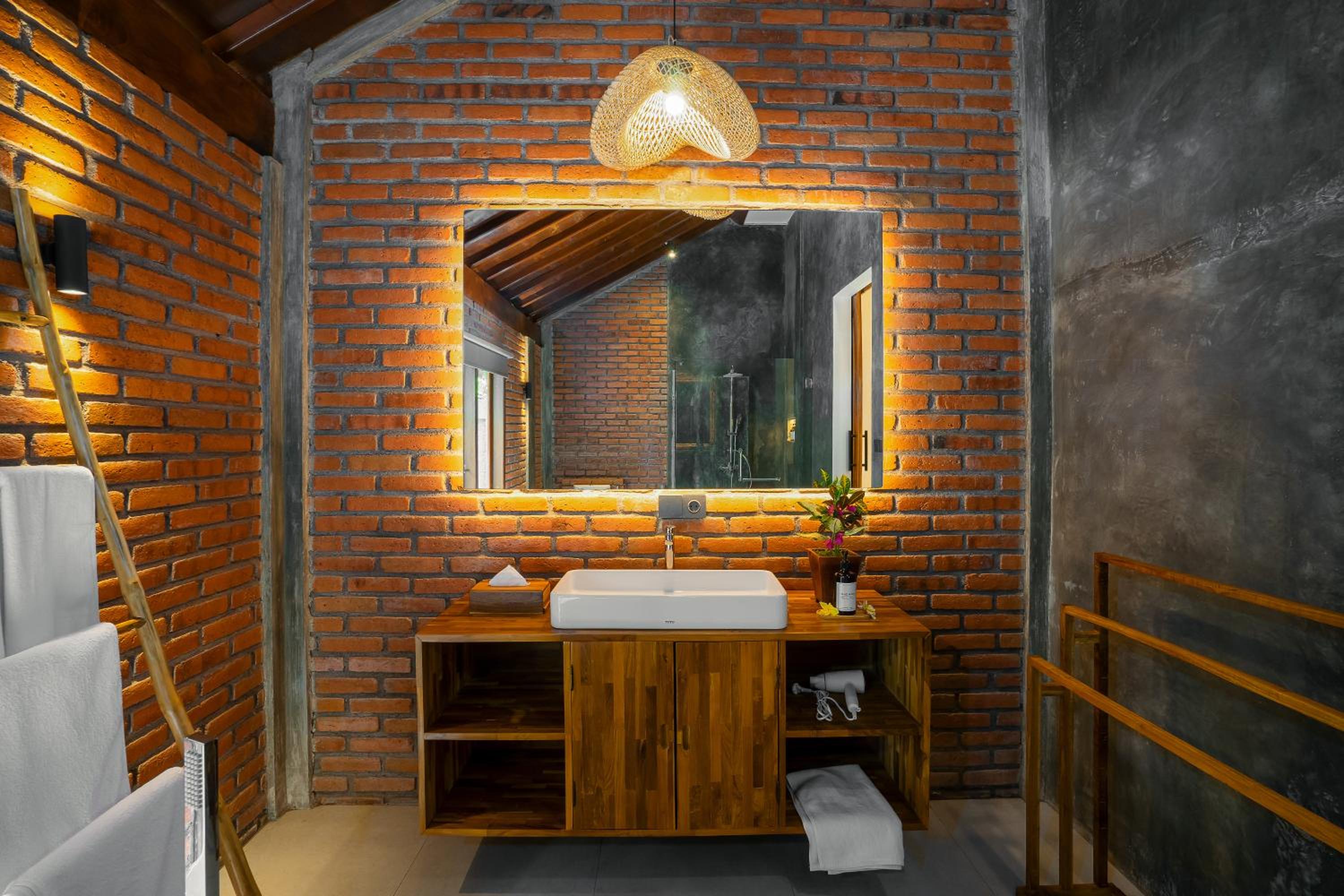 Photo 28
