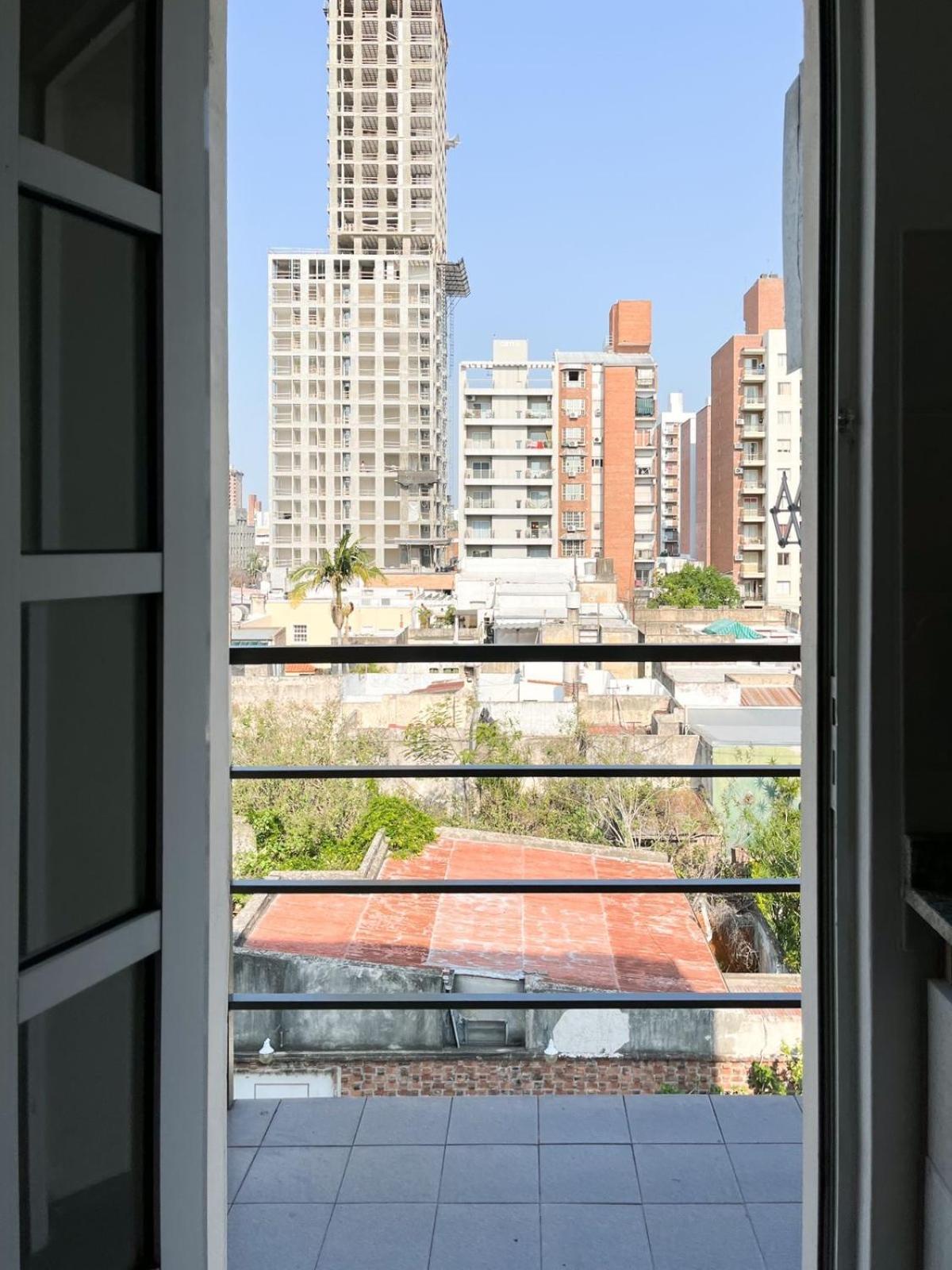 Departamento de un dormitorio-opcional COCHERA - 1º DE MAYO
