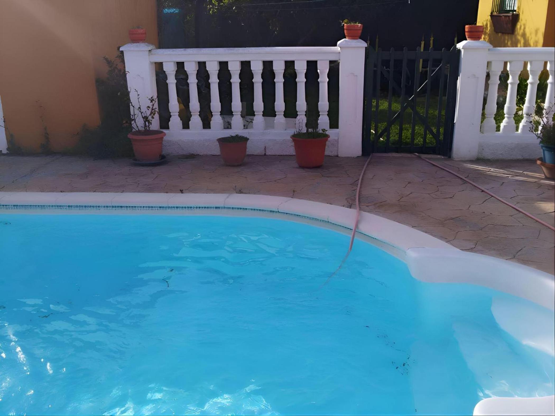 Chalet con jardín, barbacoa y piscina privada photo 4