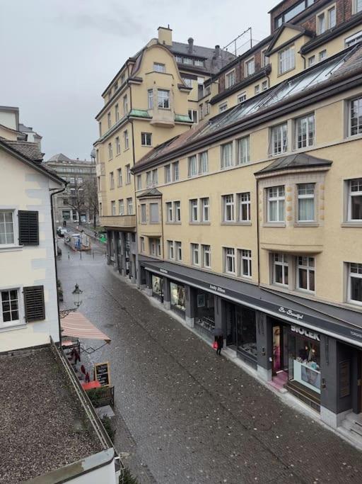 Süsse Wohnung in Zürcher Altstadt 3