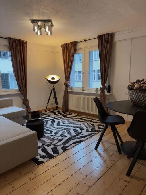 Süsse Wohnung in Zürcher Altstadt 3