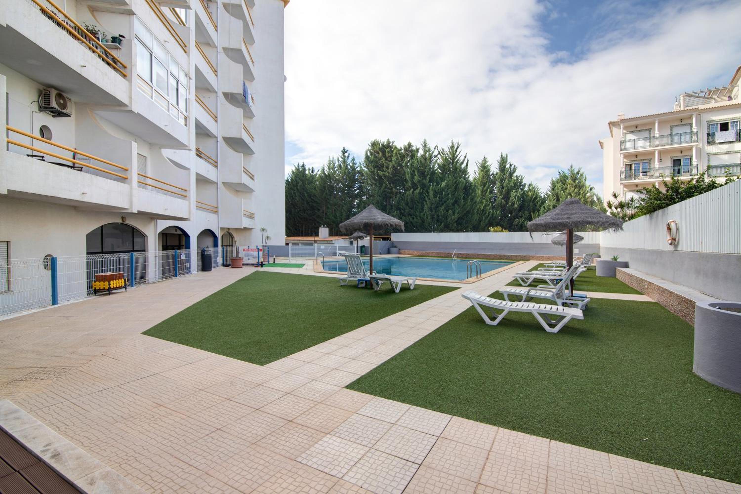 Apartamento T1 Antonio Henriques view 2