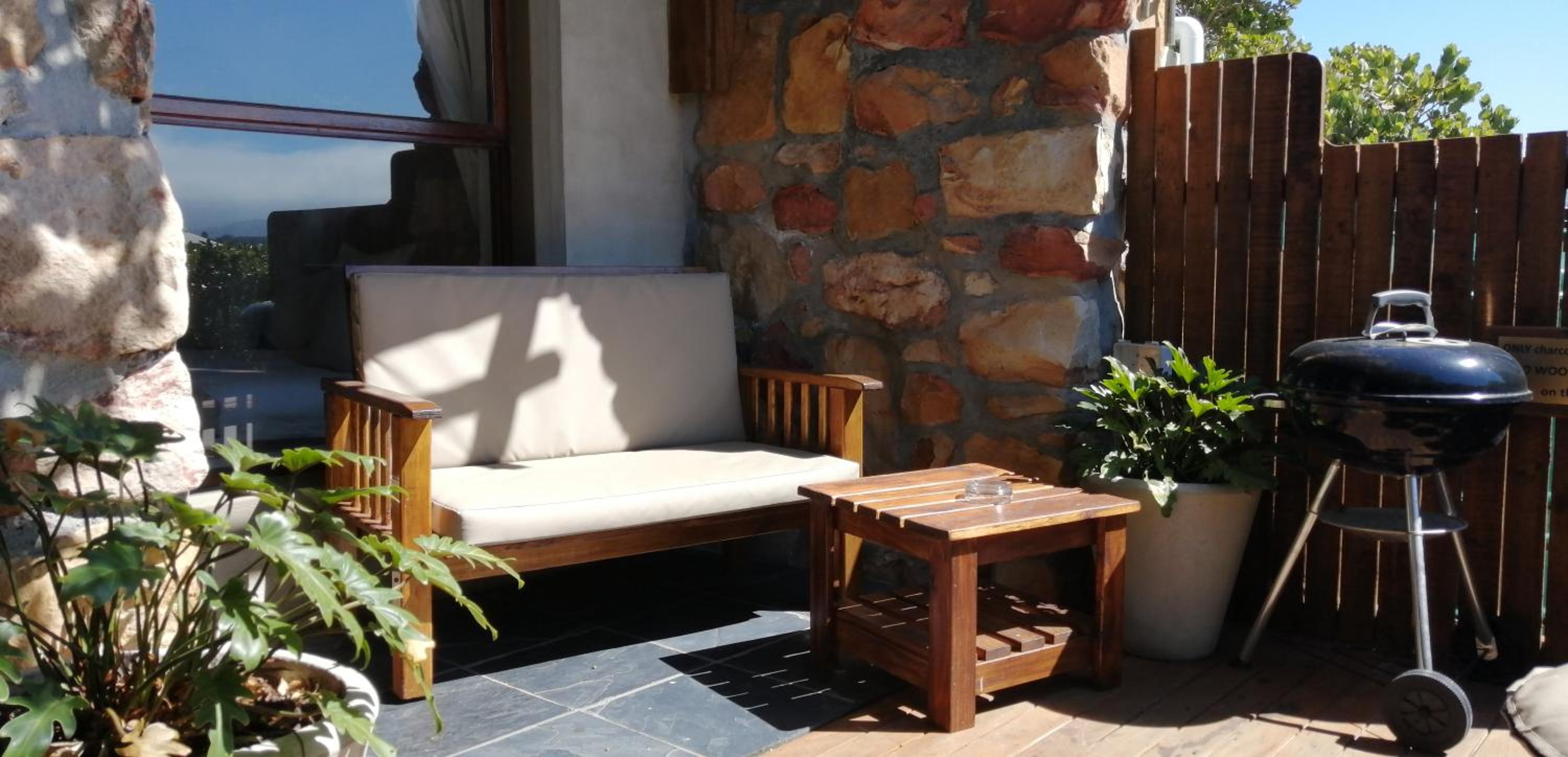 African Violet Guest Suites