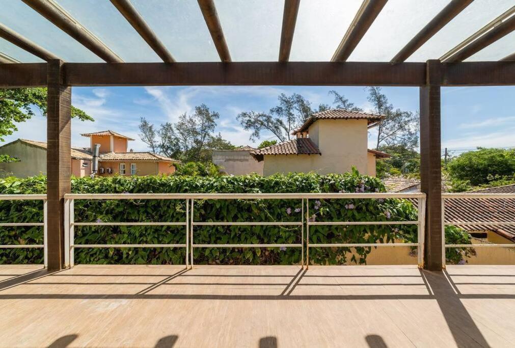 Mansão Pé na Areia da Praia de Geribá com Seis Suítes Por Luxury Rentals