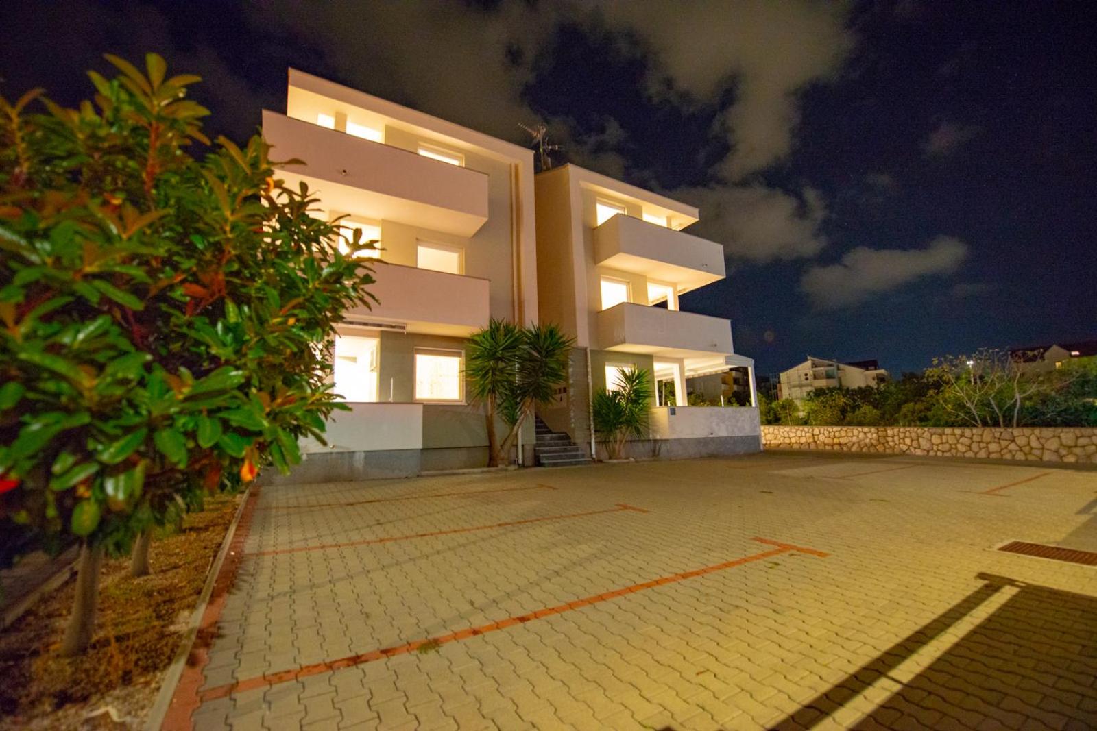 Apartments Yoko