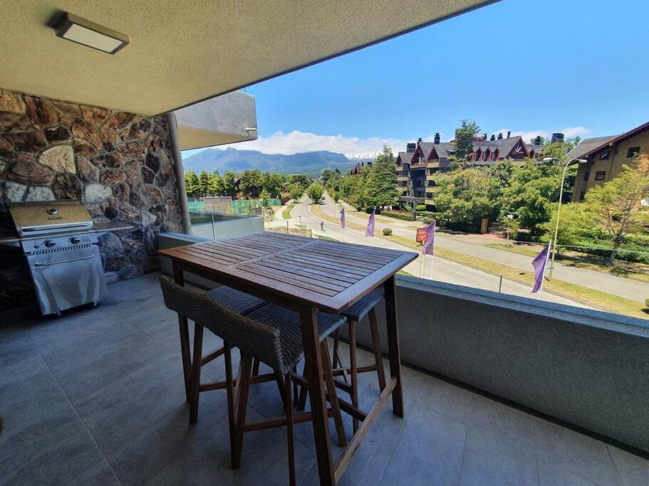 Departamento Nuevo, excelente ubicación, espectacular vista al Volcán. Pucón.
