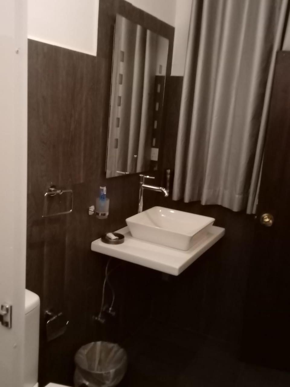 The Bliss Hostel Kandy view 4