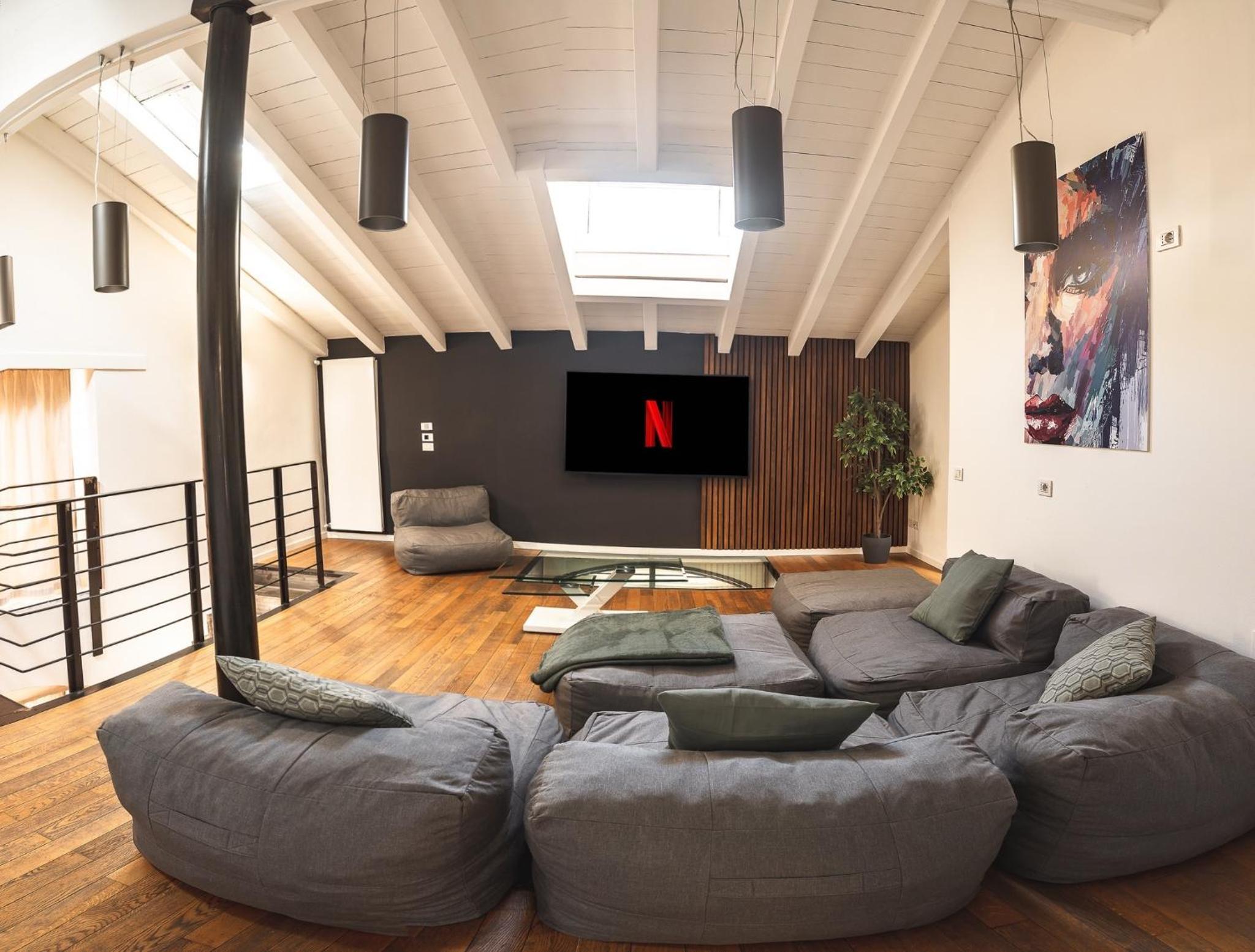 lounge