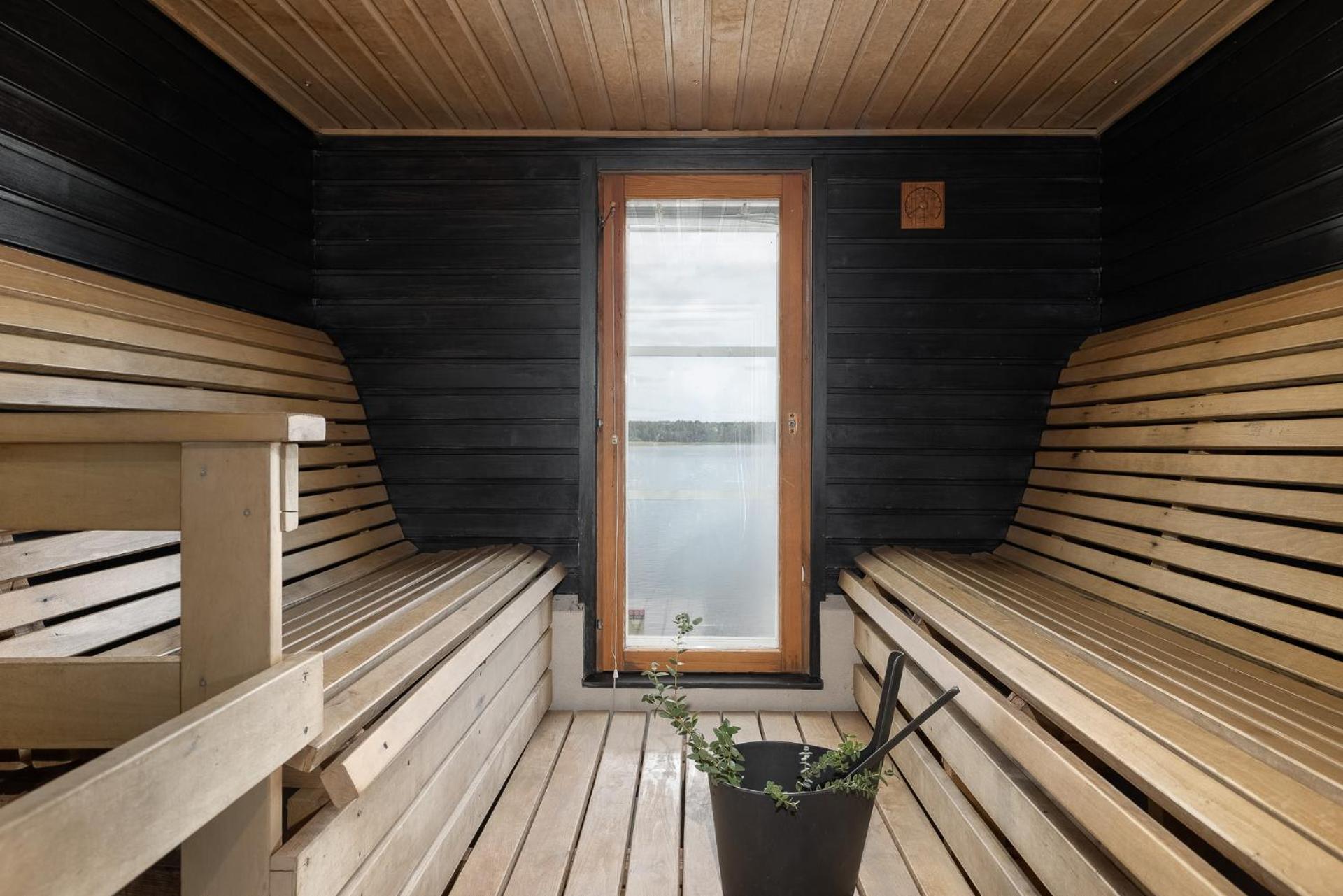 Lehmonkärki Resort