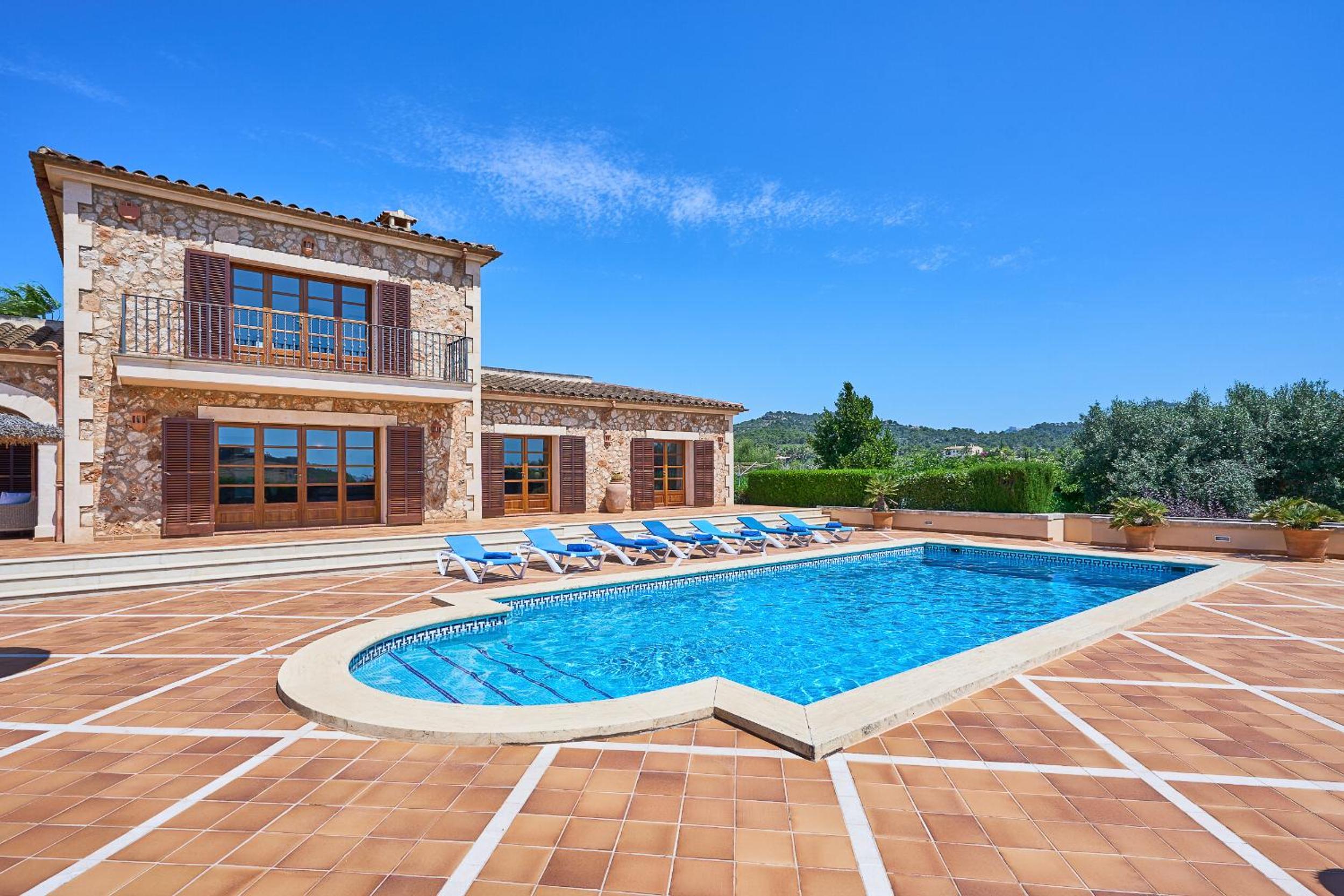 Finca Pujolet view 3