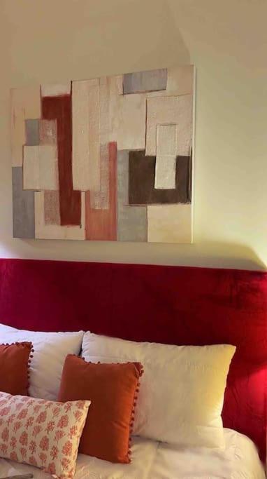 Boutique apartment in Historic Lisbon view 5