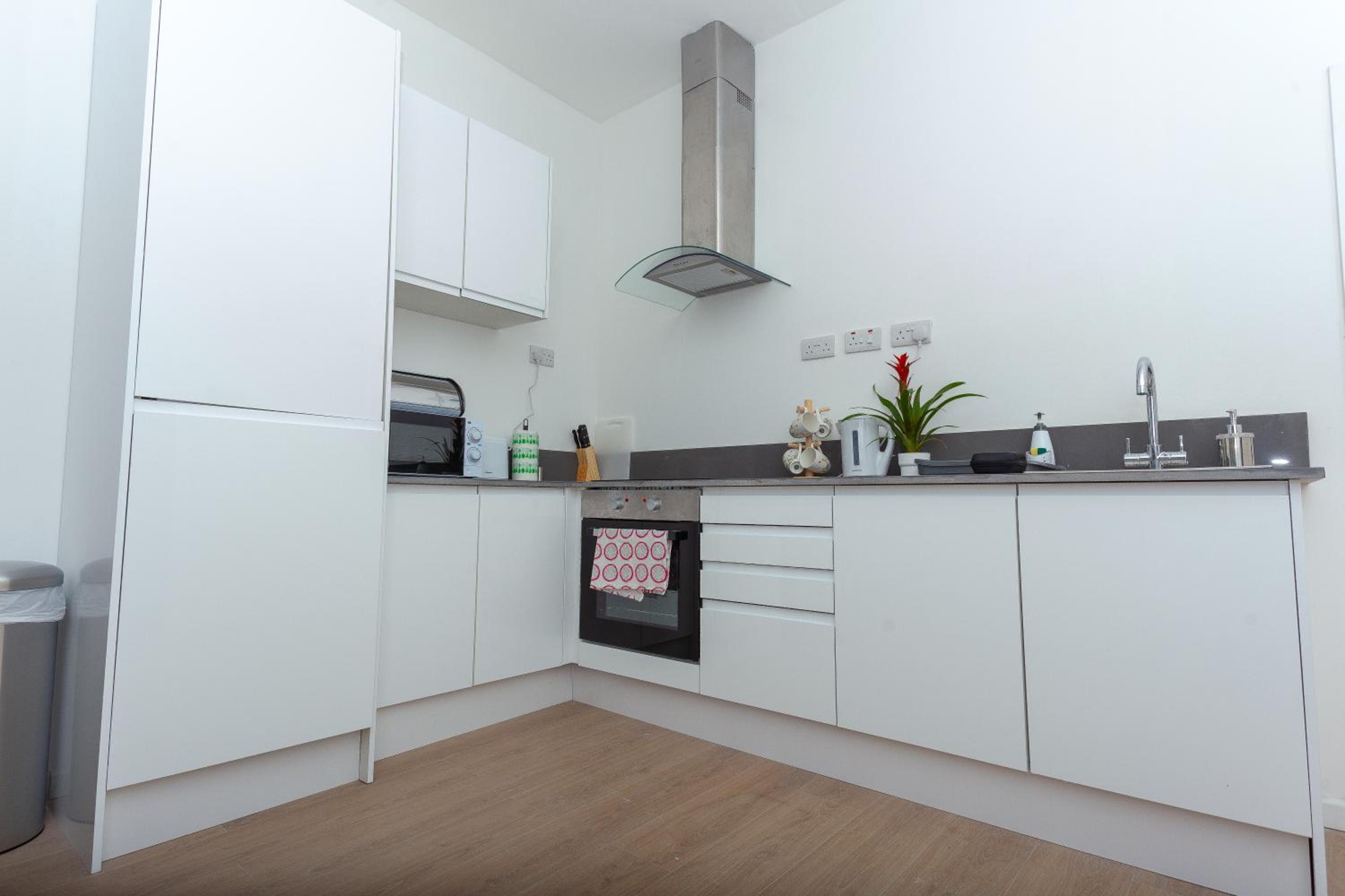 One bedroom serviced apartment Smethwick F312
