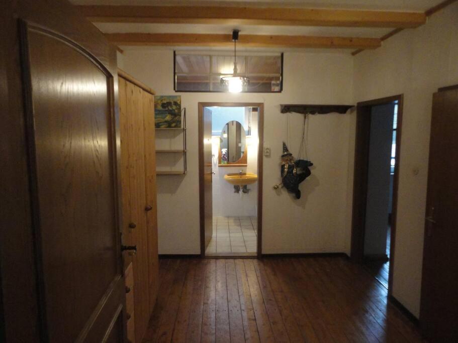 Sonnige Wohnung im Waldgebiet