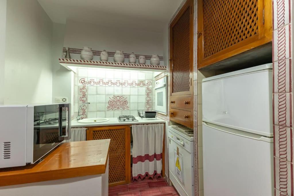 Santa Cruz Refinadores Suite by Valcambre