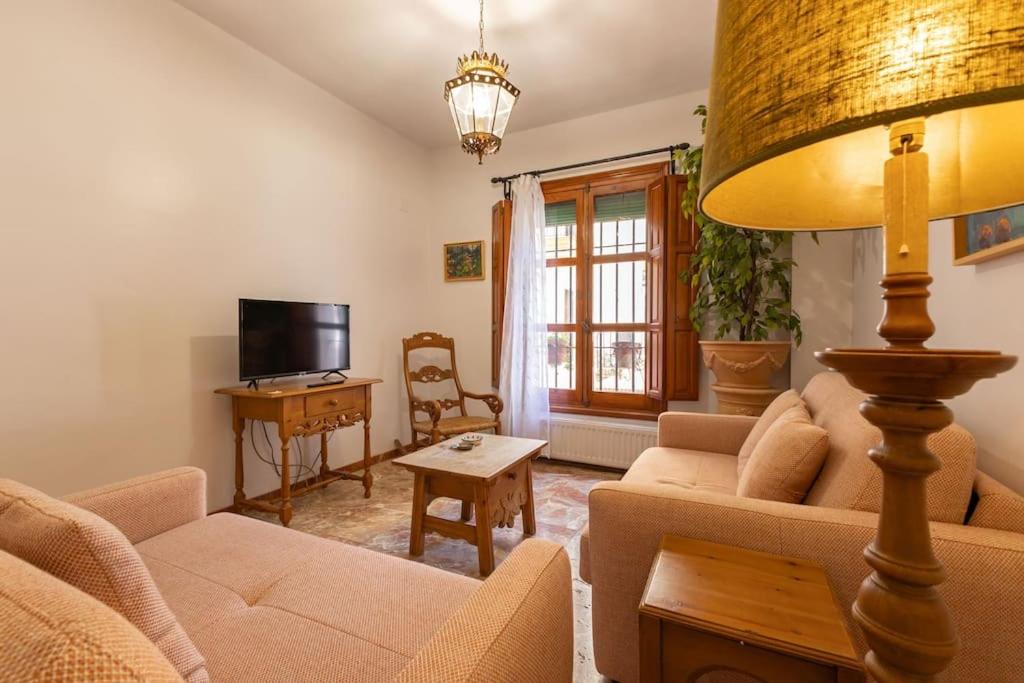 Santa Cruz Refinadores Suite by Valcambre