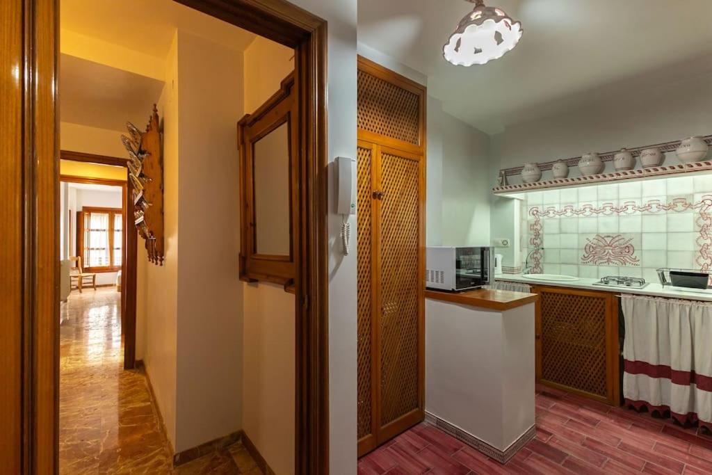 Santa Cruz Refinadores Suite by Valcambre
