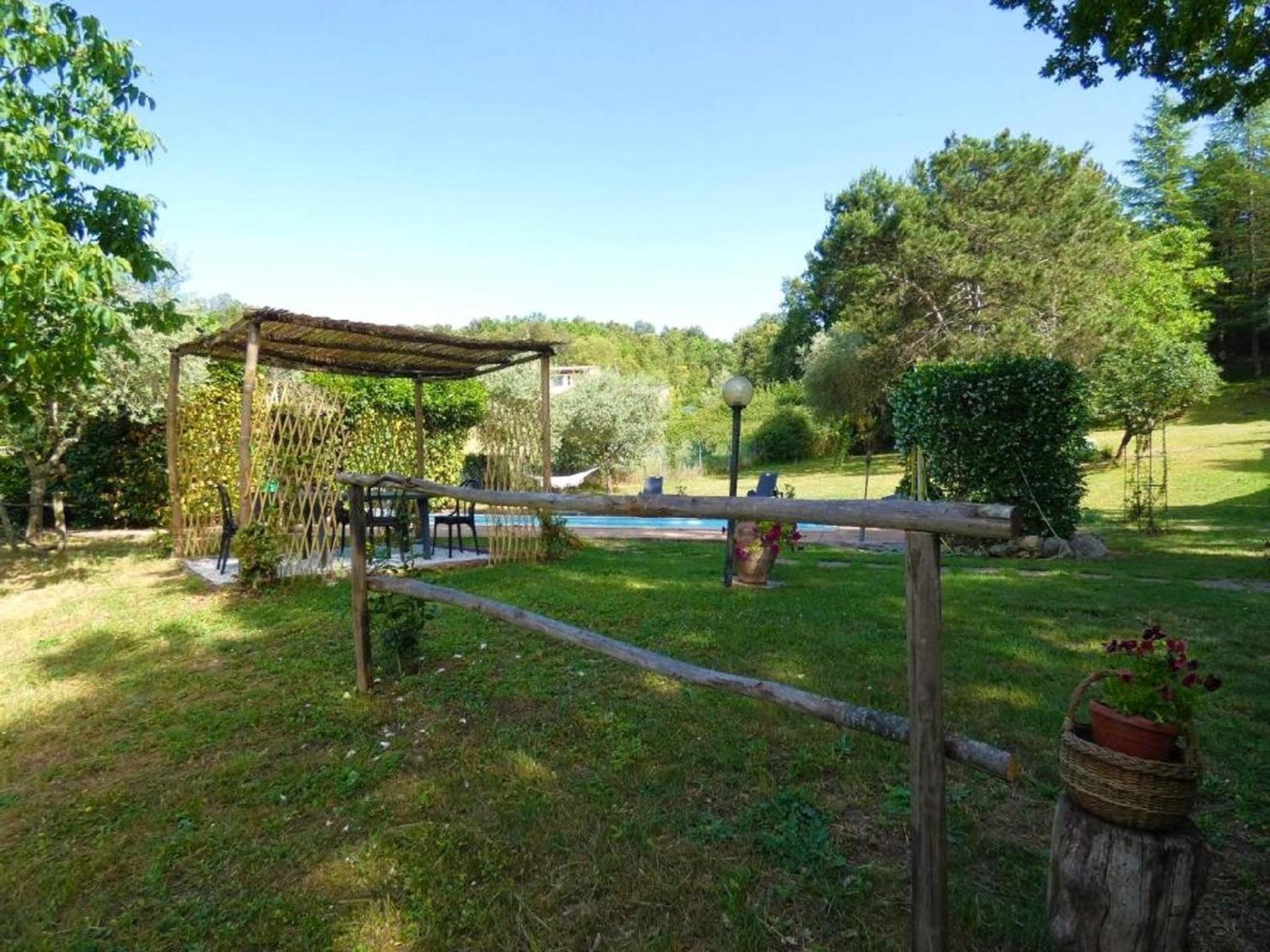 SCAPPO IN UMBRIA, La Casa nel bosco view 5
