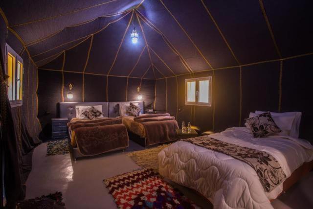 sunset luxury camp view 3