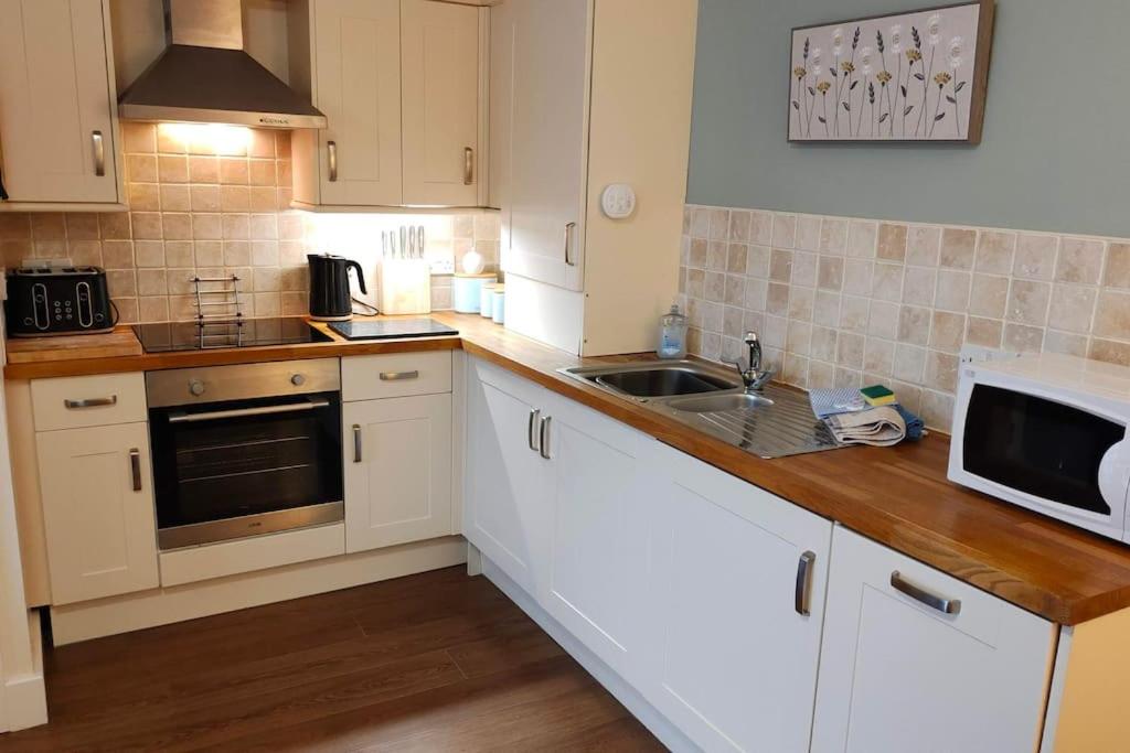 Romantic Escape and Stargazer's Hideaway nr Dark Sky, Alnwick, Kielder