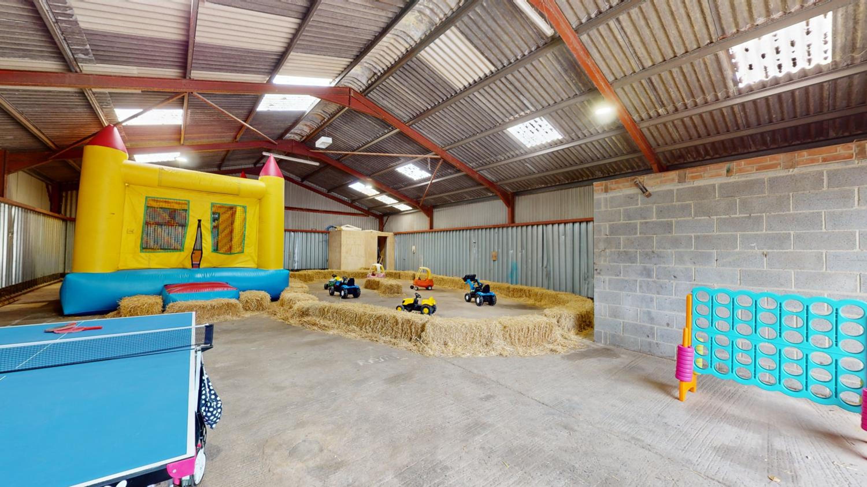 Marlborough Vacations - The Farm at Avebury - Property Image 4