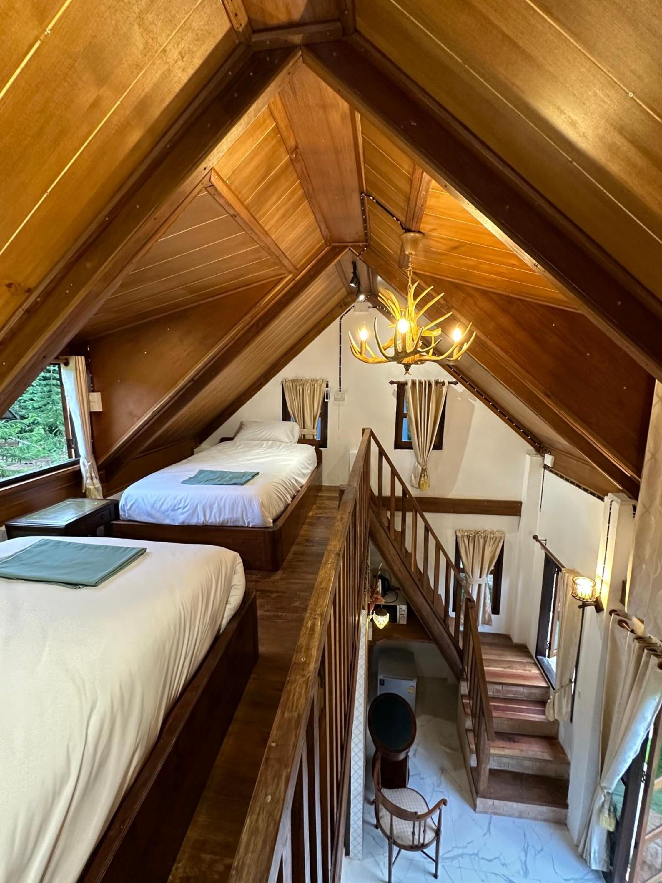 Ban Kaew Mo Ra Glamping & Restaurant view 5