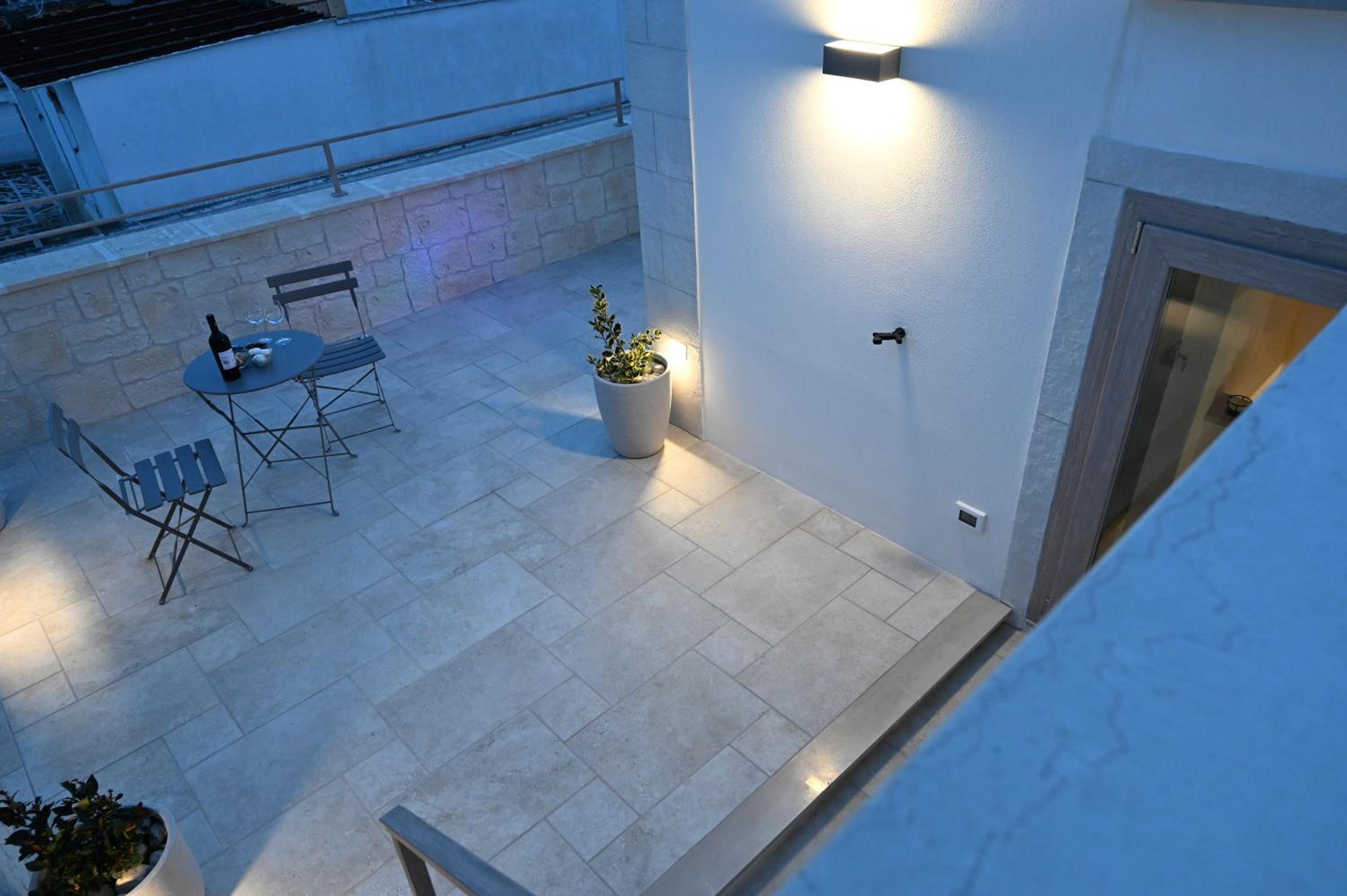 Suite Laurel SPA con idromassaggio view 5