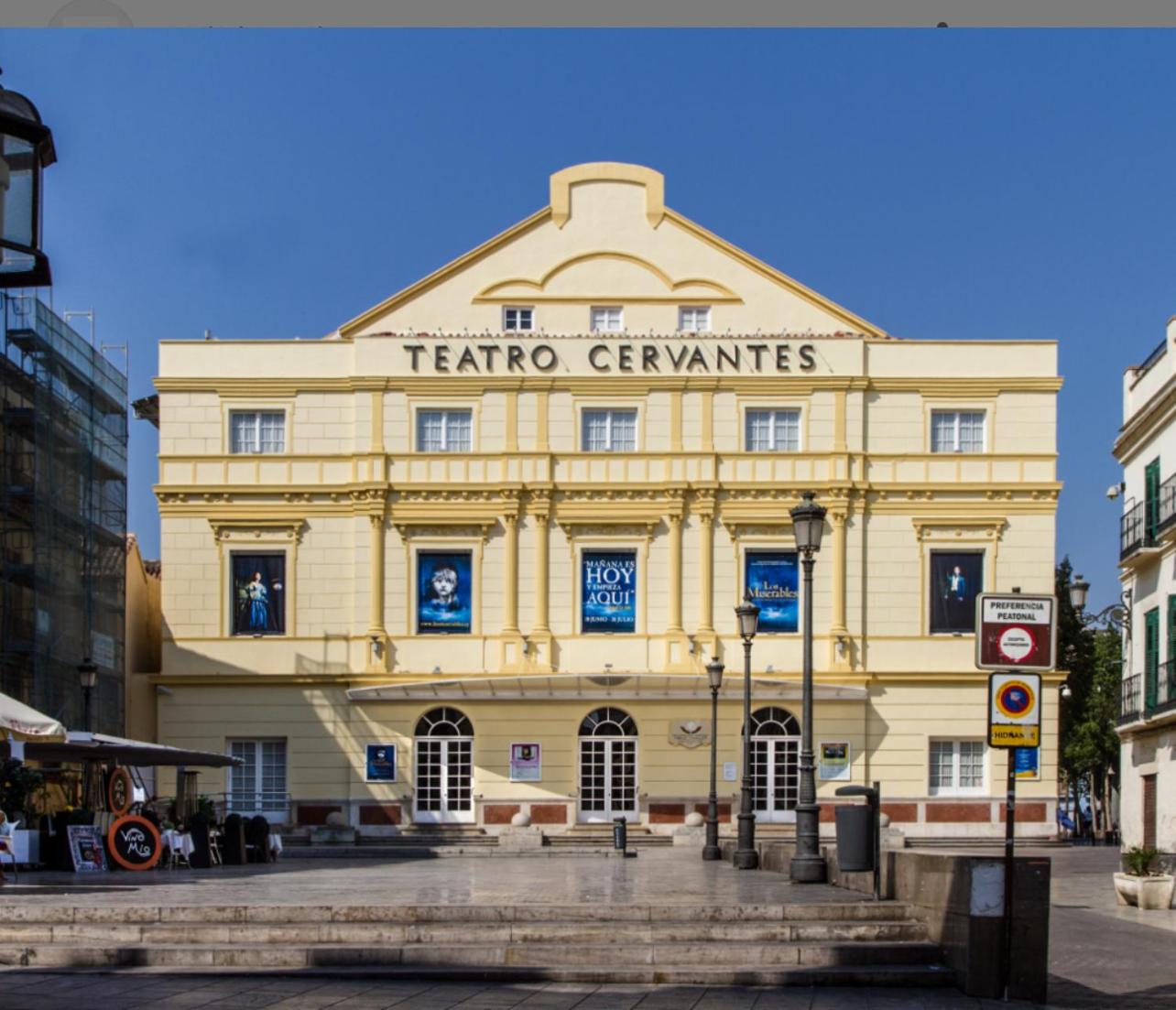 Cozy Apartment Malaga Center near Teatro Cervantes