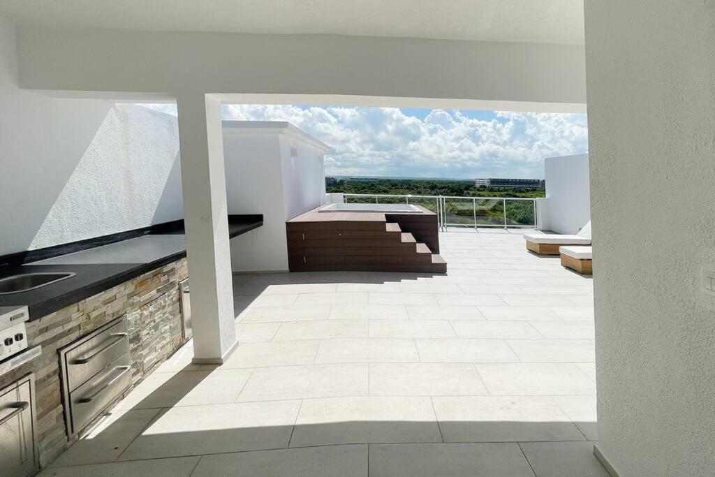 roof