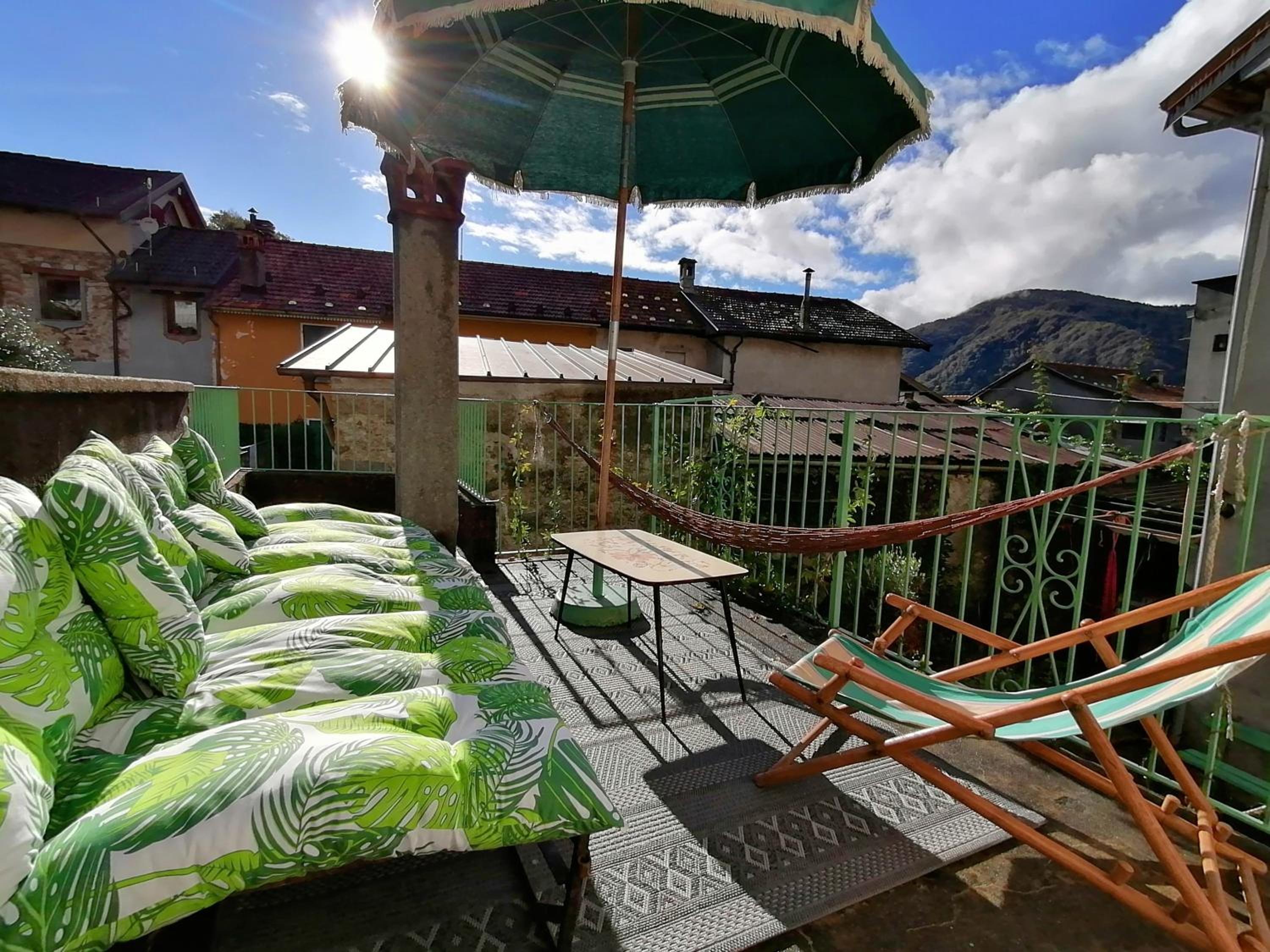Casa d'arte in the mountains on Lake Orta - 16 per view 5