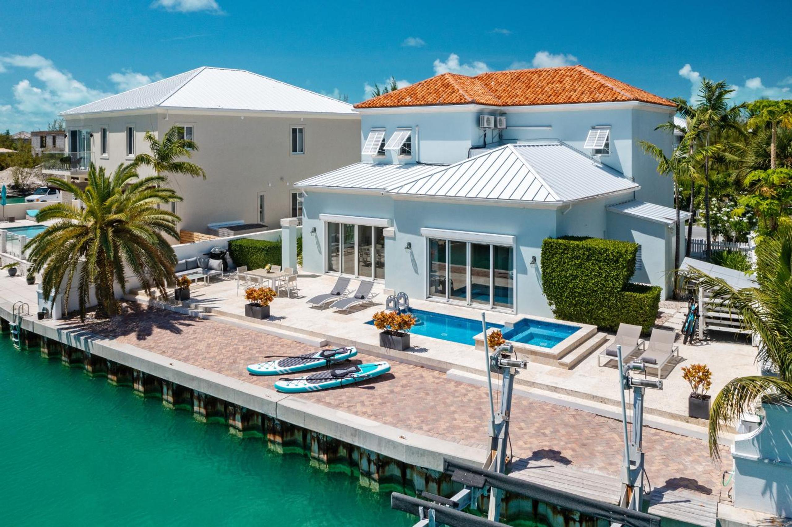 Hotel Salt Life Villa - Image 1