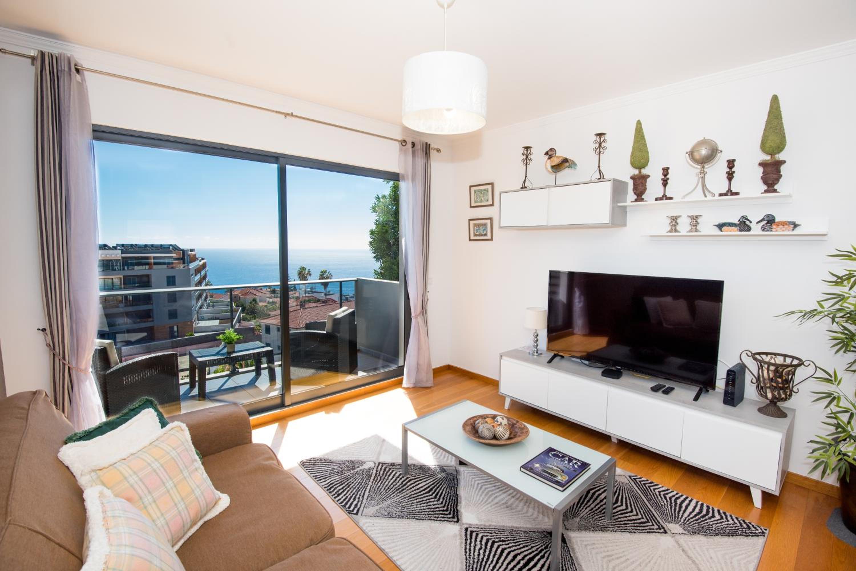 Sunrise Apartment