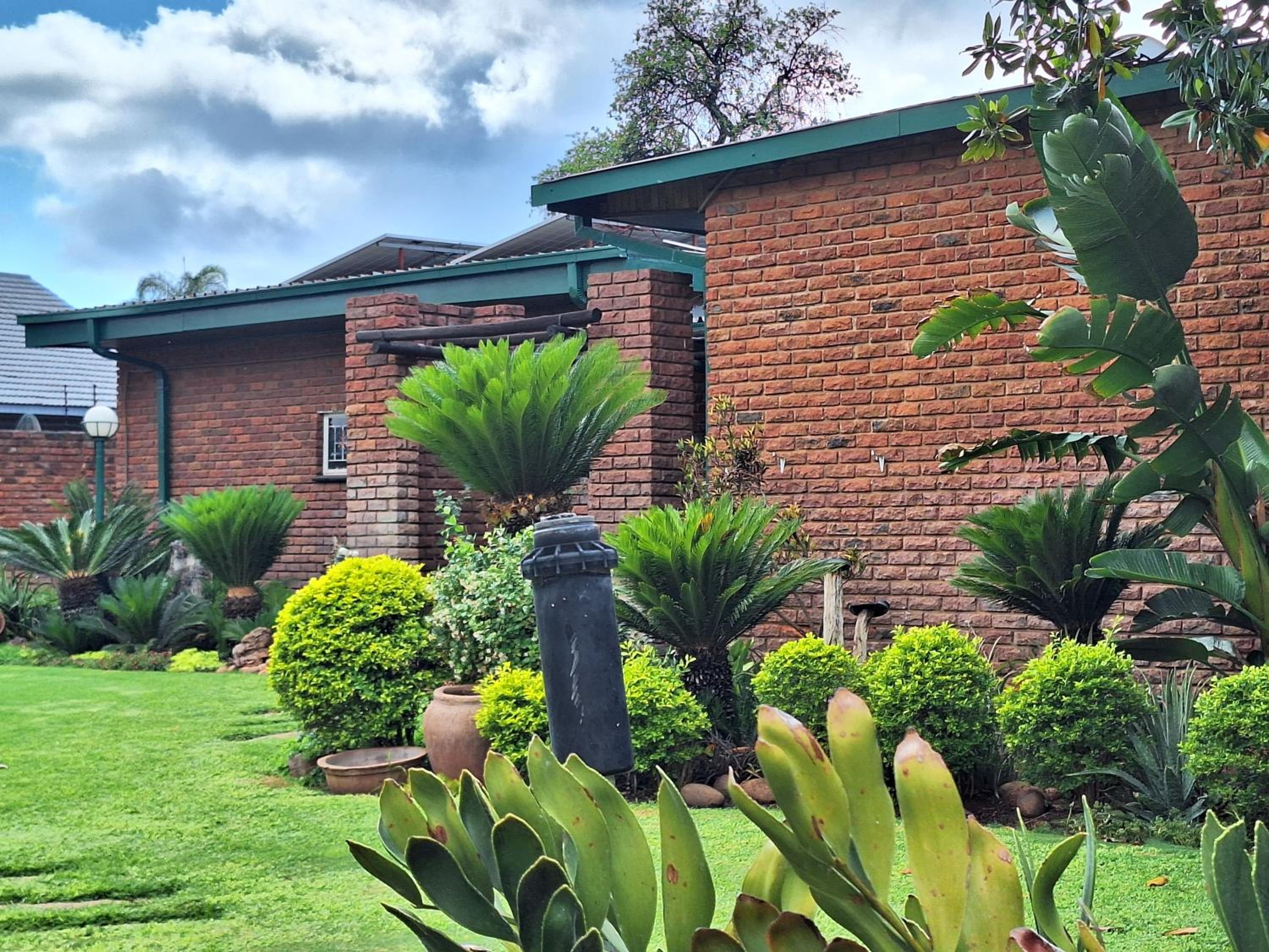 Emani Guest House
