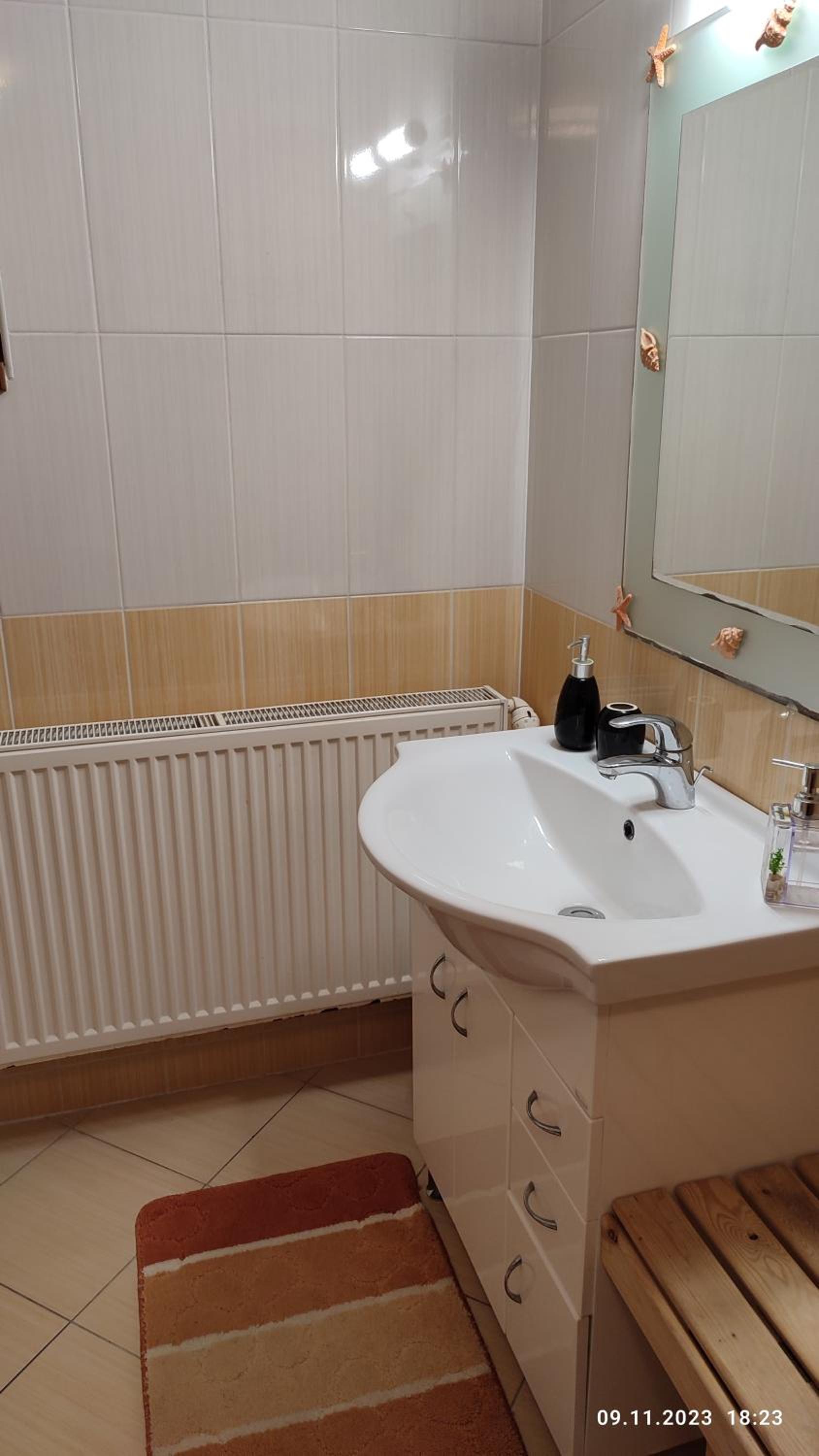 Villa Homestay Nad Helmrovkou