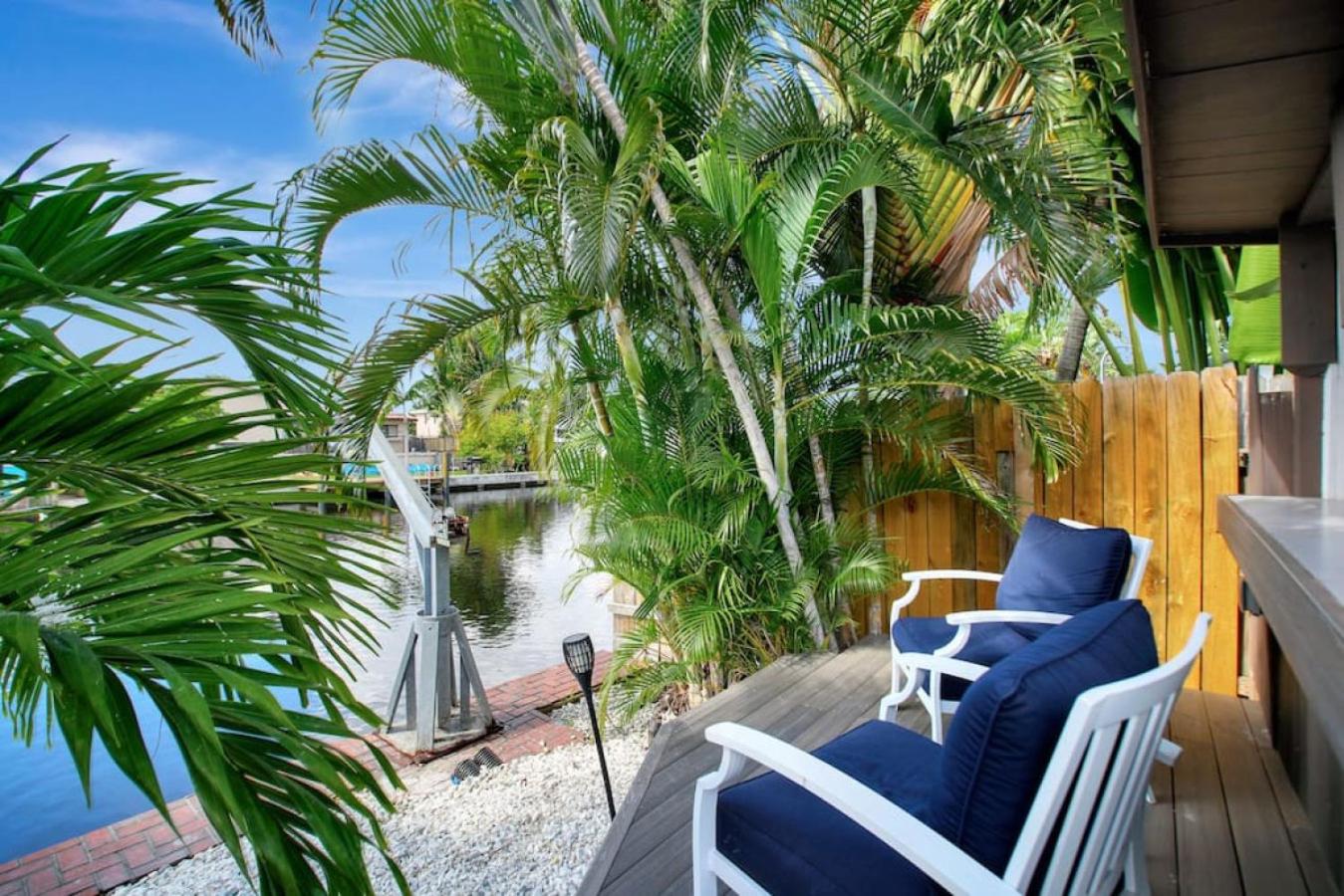 Wilton on the water courtyard and Heated Pool