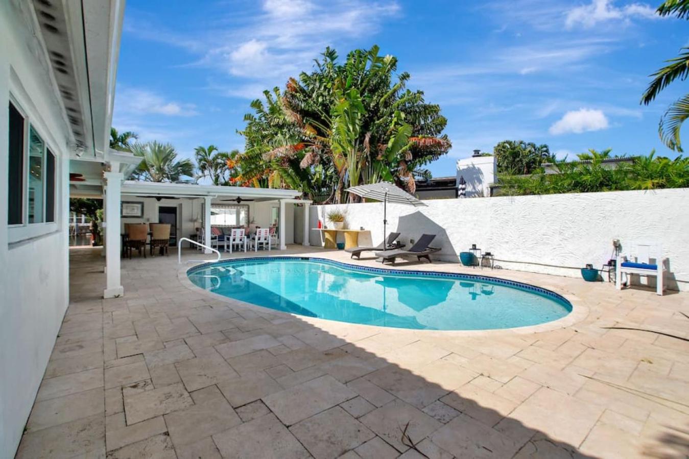 Wilton on the water courtyard and Heated Pool