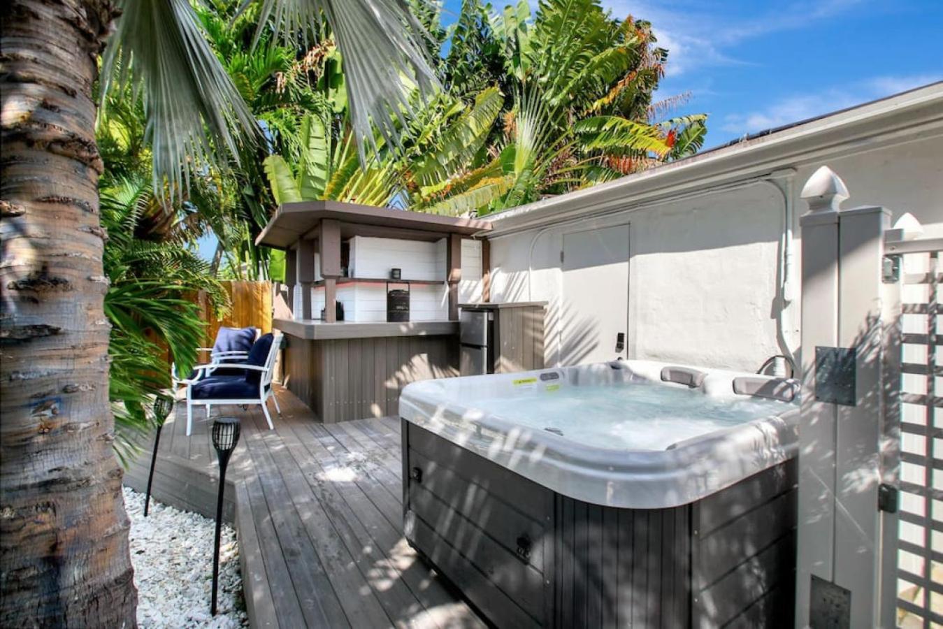 Wilton on the water courtyard and Heated Pool