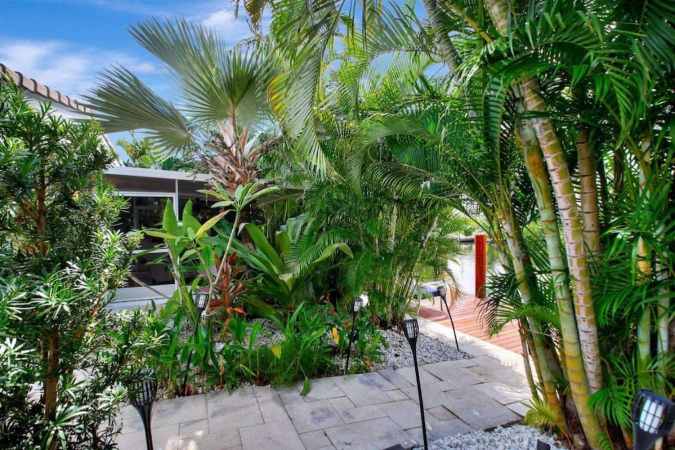 Wilton on the water courtyard and Heated Pool