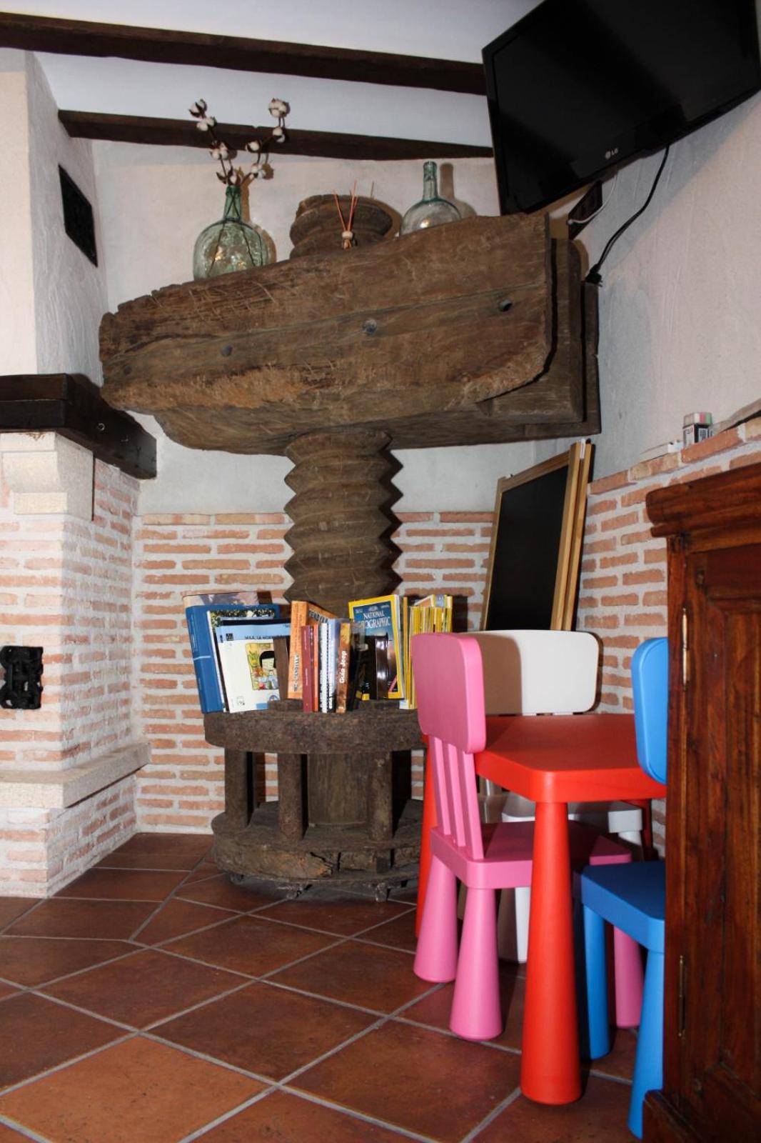 Photo 12