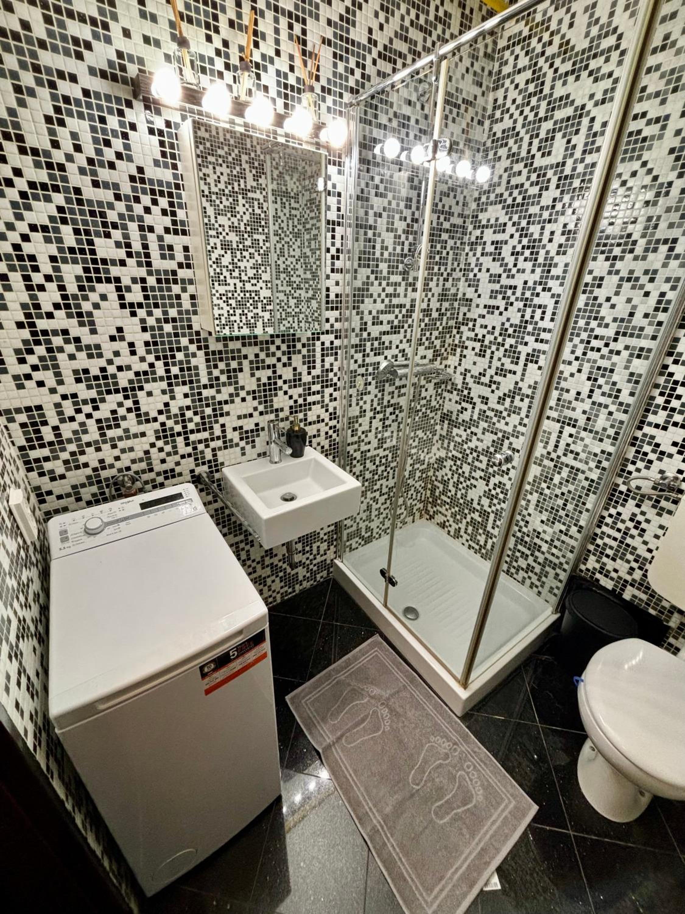 Flat near BTC city - free parking view 2