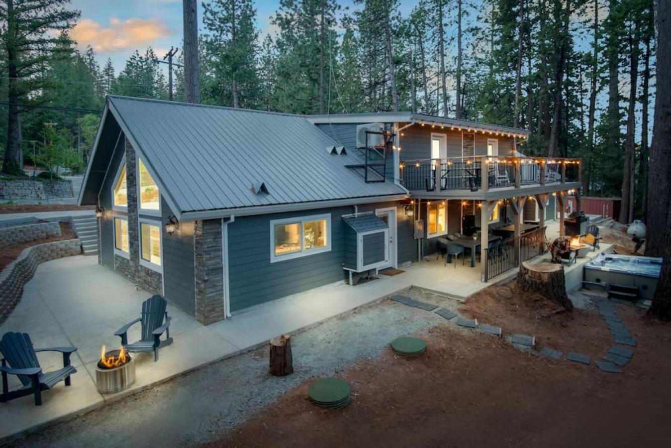 Luxury Villa in Sierra Mountains