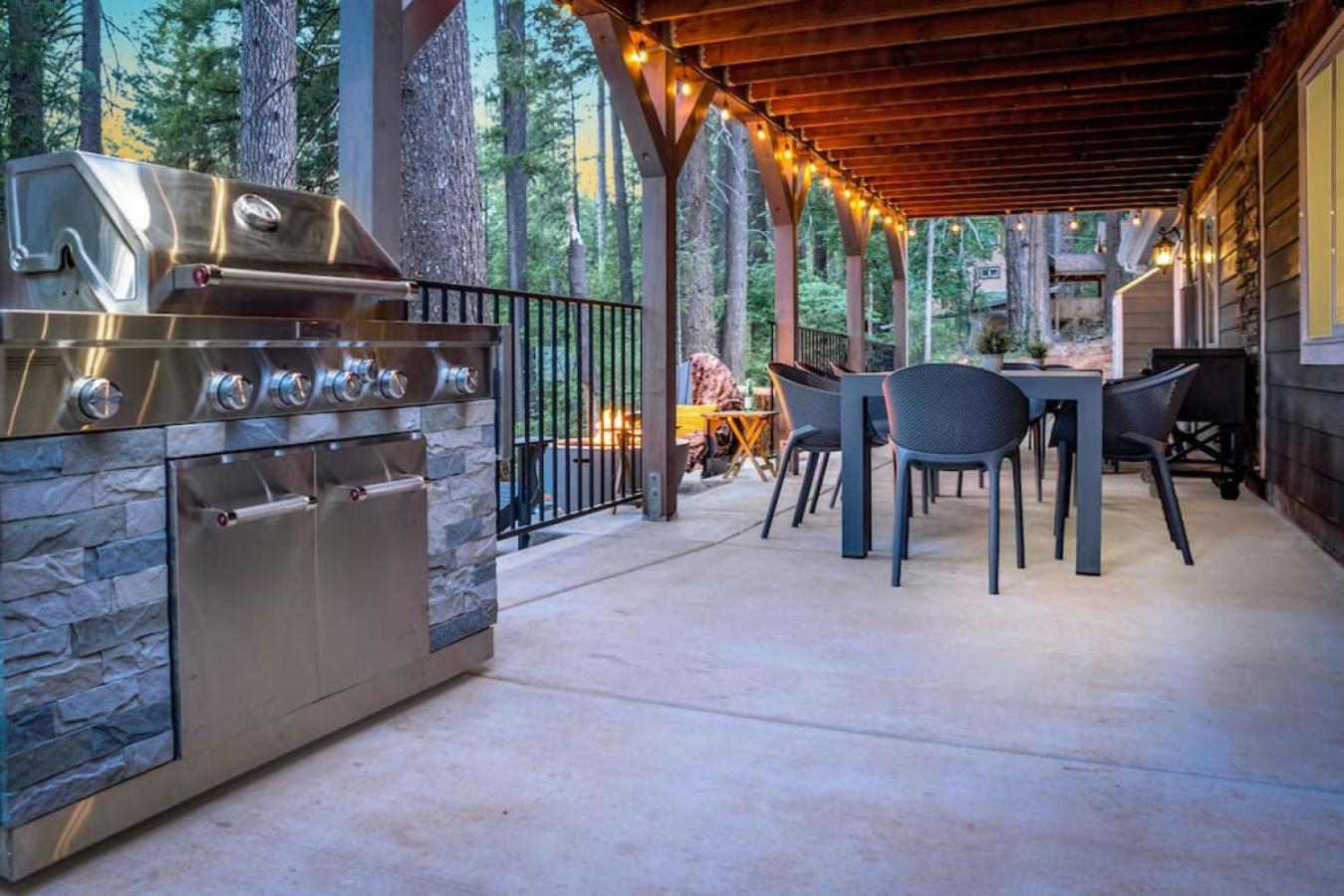 Entire Villa in Sierra Mountains