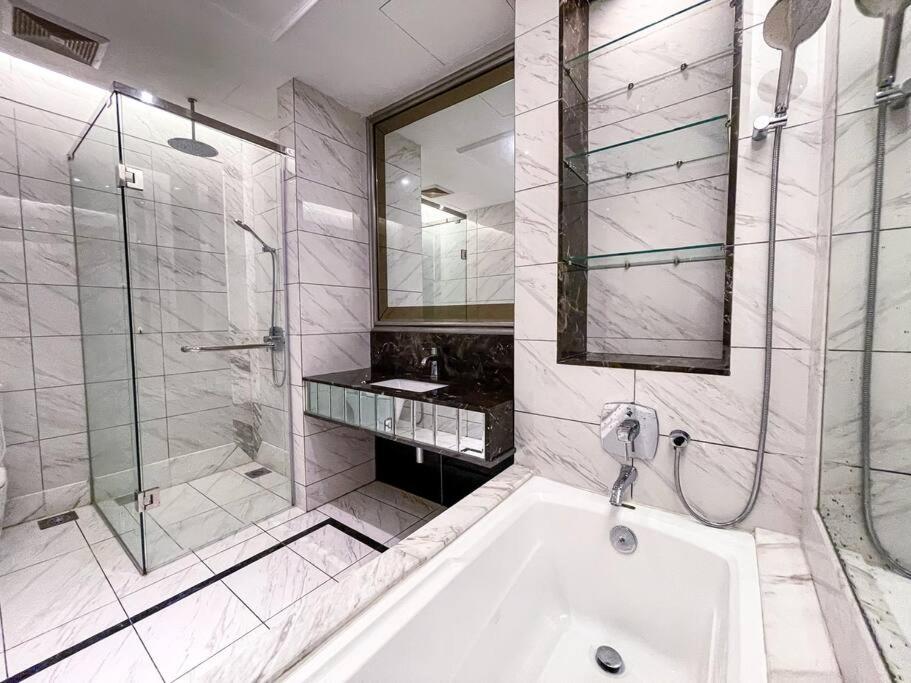 Skypool Couple Suite in Sri Hartamas KL
