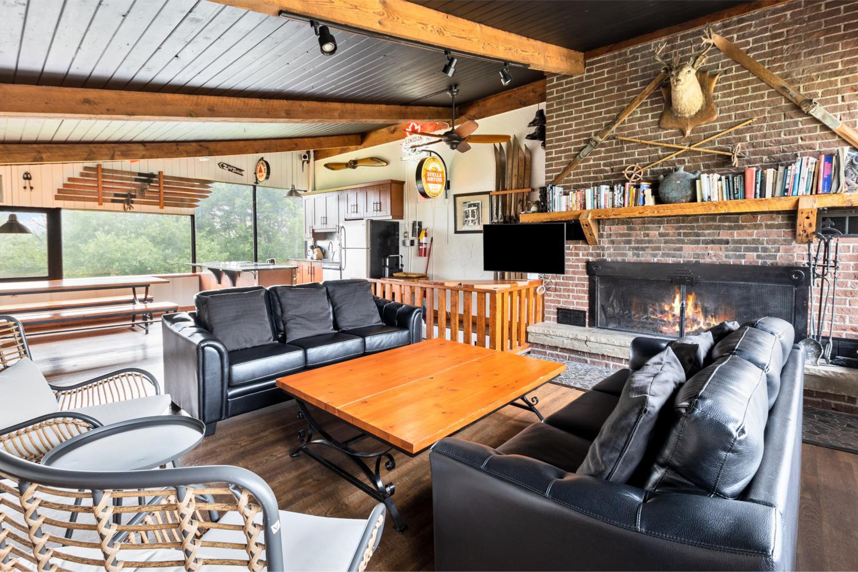 Semi Detached Mountain View Chalet